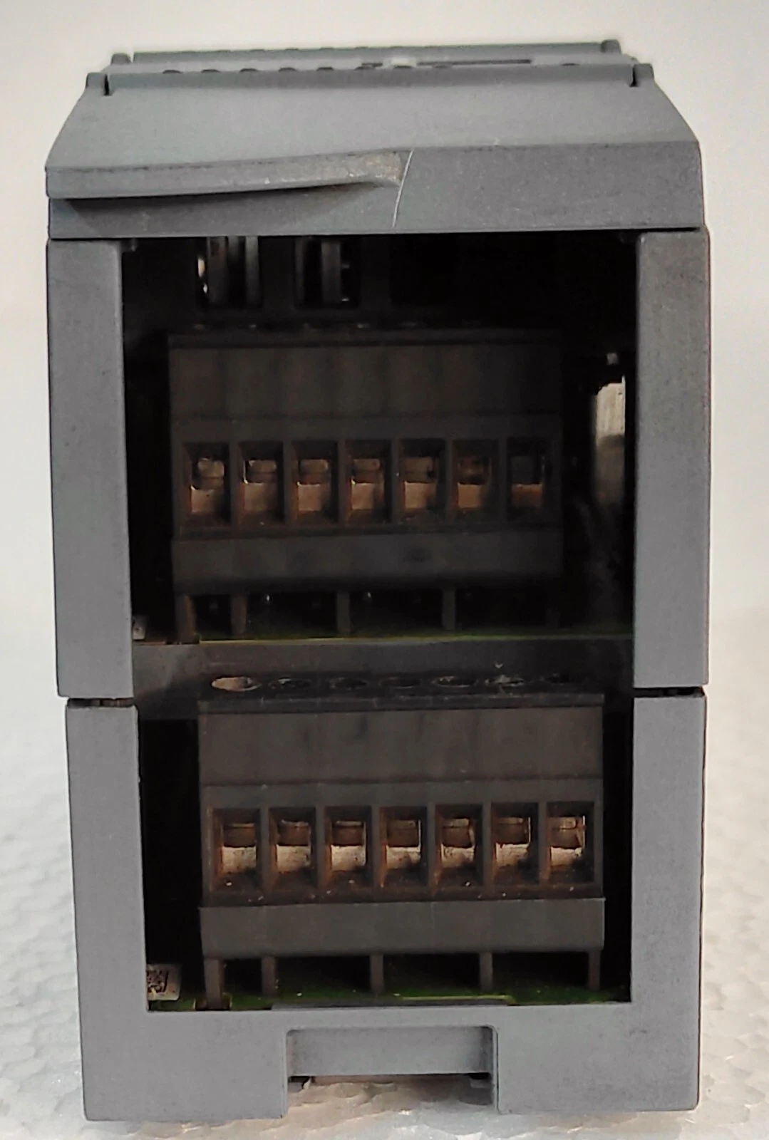 admin/uploads/uploads/Siemens Simatic S7-1200 SM 1223 DCRLY_3.webp